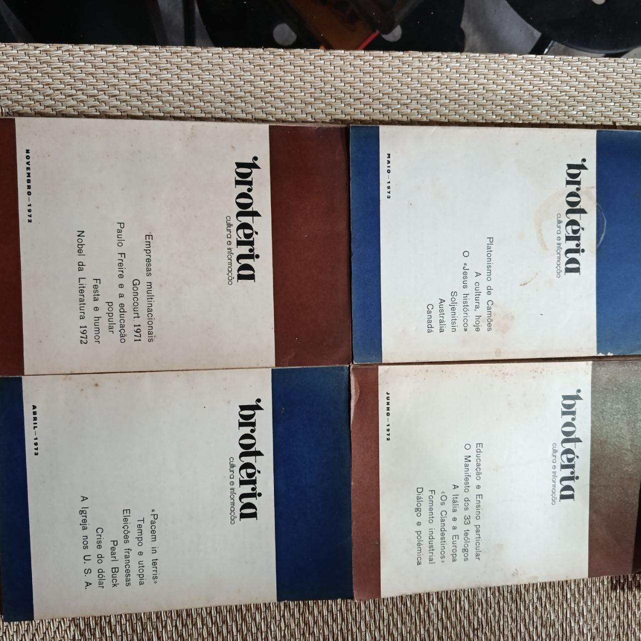 Lote de Revistas «Brotéria» (Cultura e Informação) — 6 Números (1972–1973)