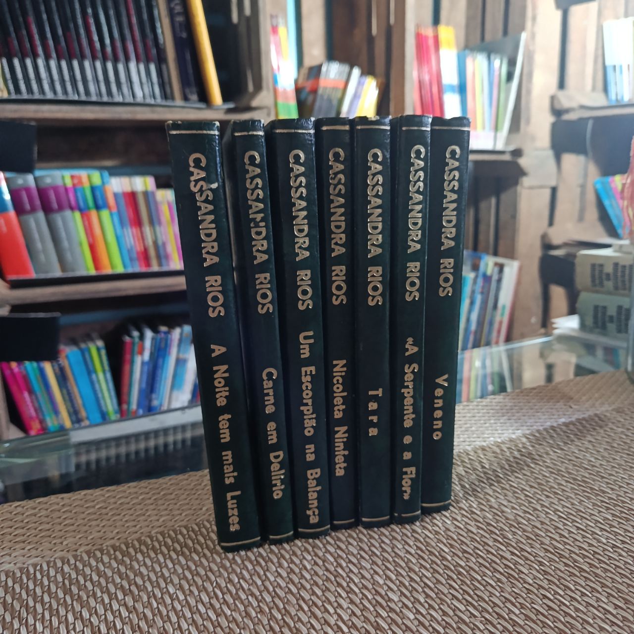 Obras Escolhidas de Cassandra Rios (Lote de 7 Volumes) 